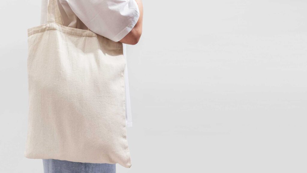 Tote bag bio